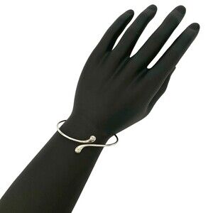 TIFFANY Authentic Silver Teardrop Bracelet